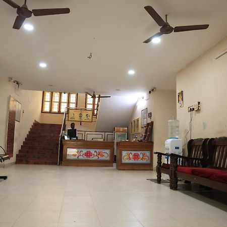 Official Sripuram Golden Temple Guest House 벨로르 외부 사진